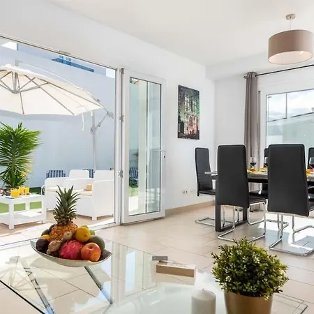 Playa De Fanabe Sleeps 8 Pool Air Con Wifi 别墅 阿德耶