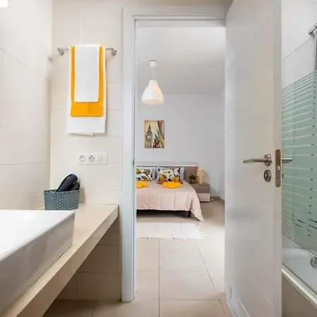 Playa De Fanabe Sleeps 8 Pool Air Con Wifi *